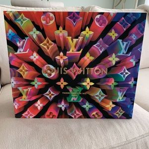 Louis Vuitton 2019 holiday gift bag multi color